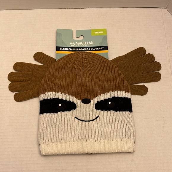 Magellan Outdoors | Sloth Critter 2 PC Beanie & Gloves Winter Set | Big Kids - Picture 2 of 3